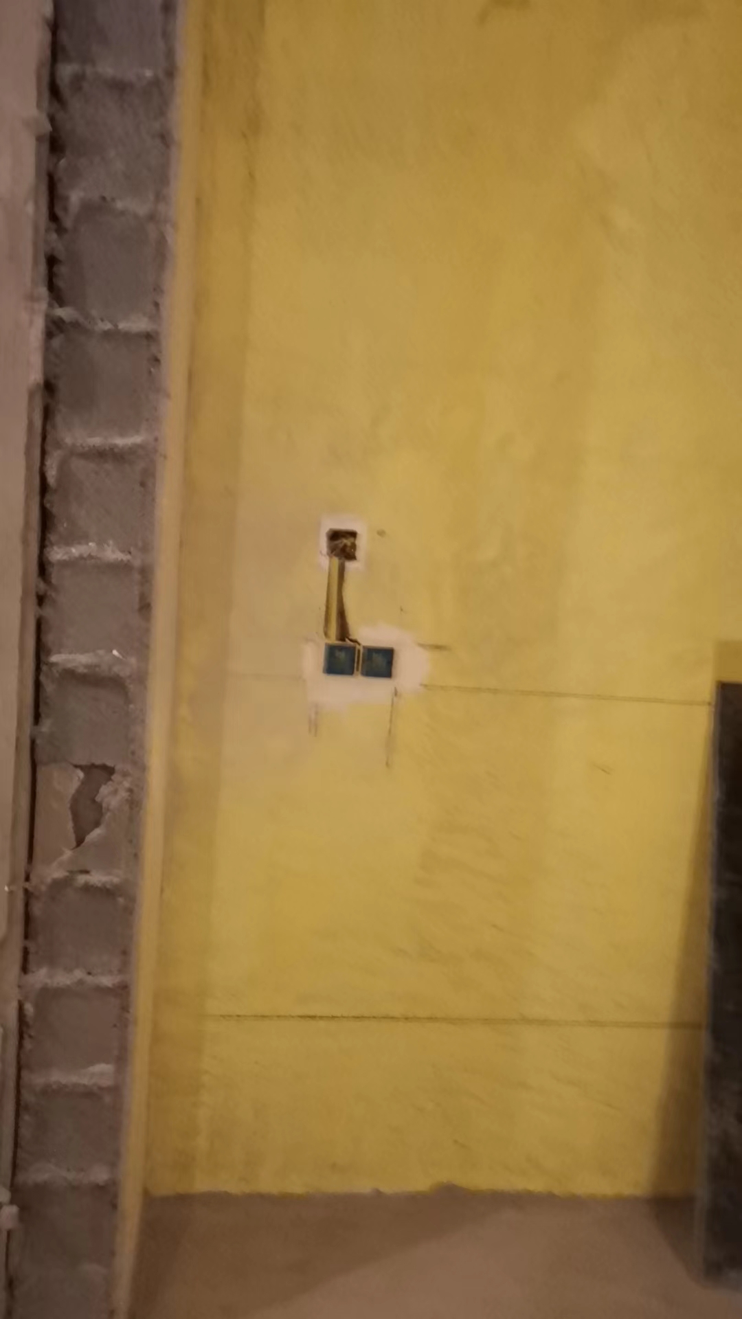 玫瑰灣信園在施工地