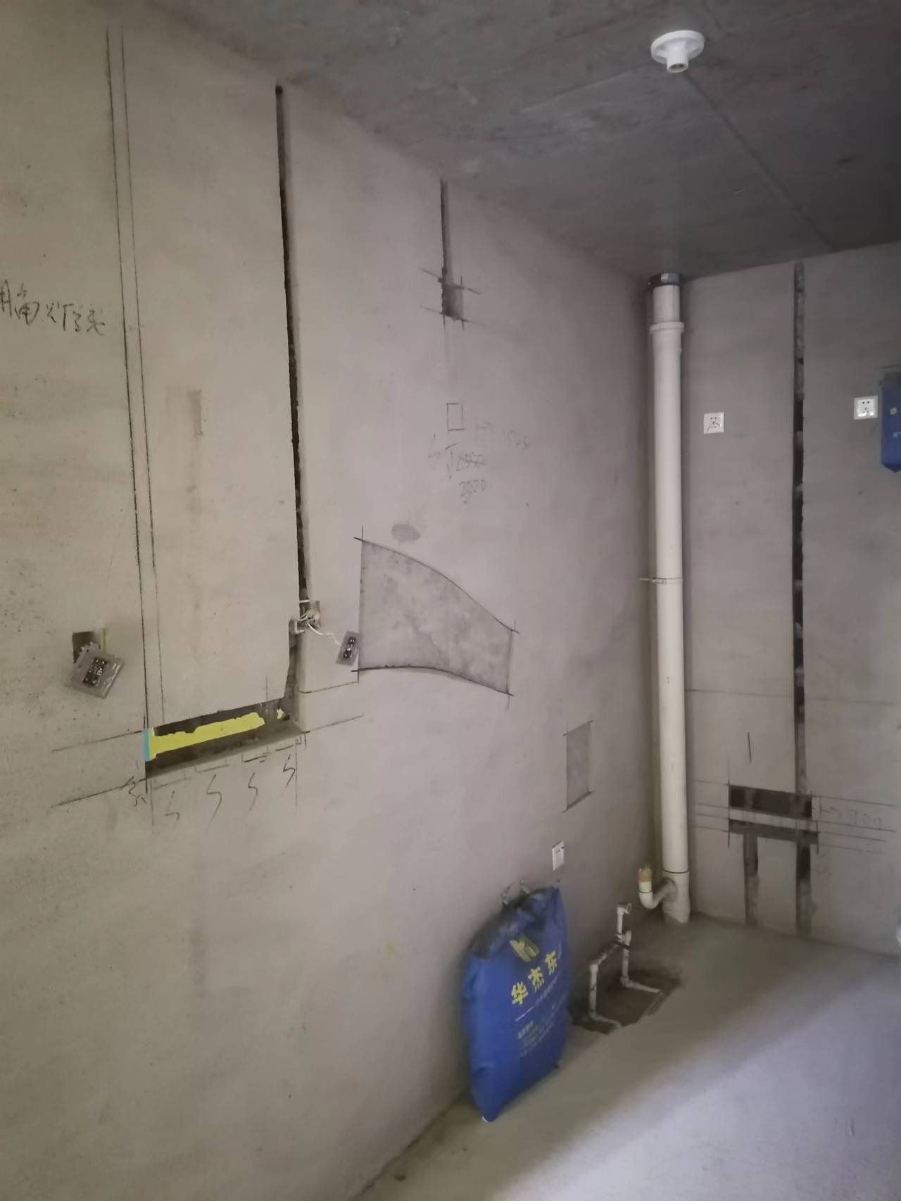 萬(wàn)米麗景在施工地