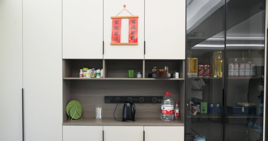 煙臺市現(xiàn)代簡約裝修效果圖